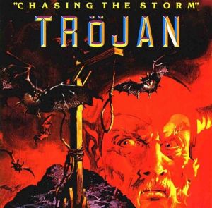 Tröjan – &quot;Chasing The Storm&quot;