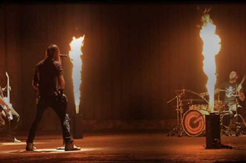 Rockeři GATE Crasher vás rozpálí novým klipem Vzpomínky