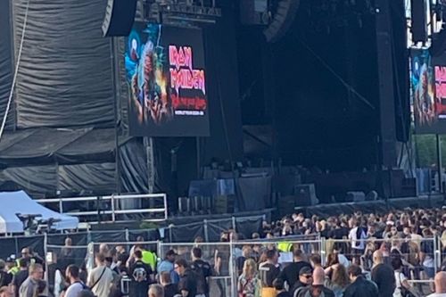 Iron Maiden v Praze: 60 000 lidí,  pyramida, ledová pustina, škuner v bouři a metalové divadlo století!